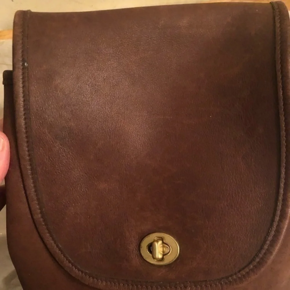 Coach brown leather daypack backpack made in Costa Rica - Picture 14 of 16